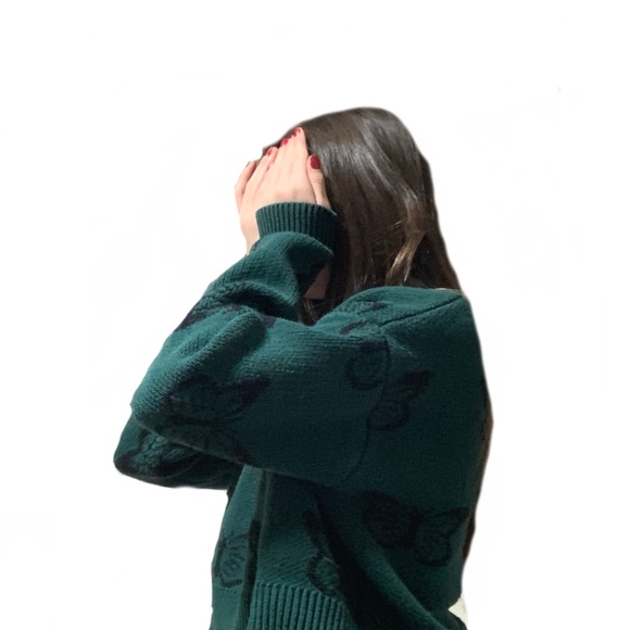 cropped forest/ dark green oversized v neck sweater  from PacSun - Picture 3 of 3